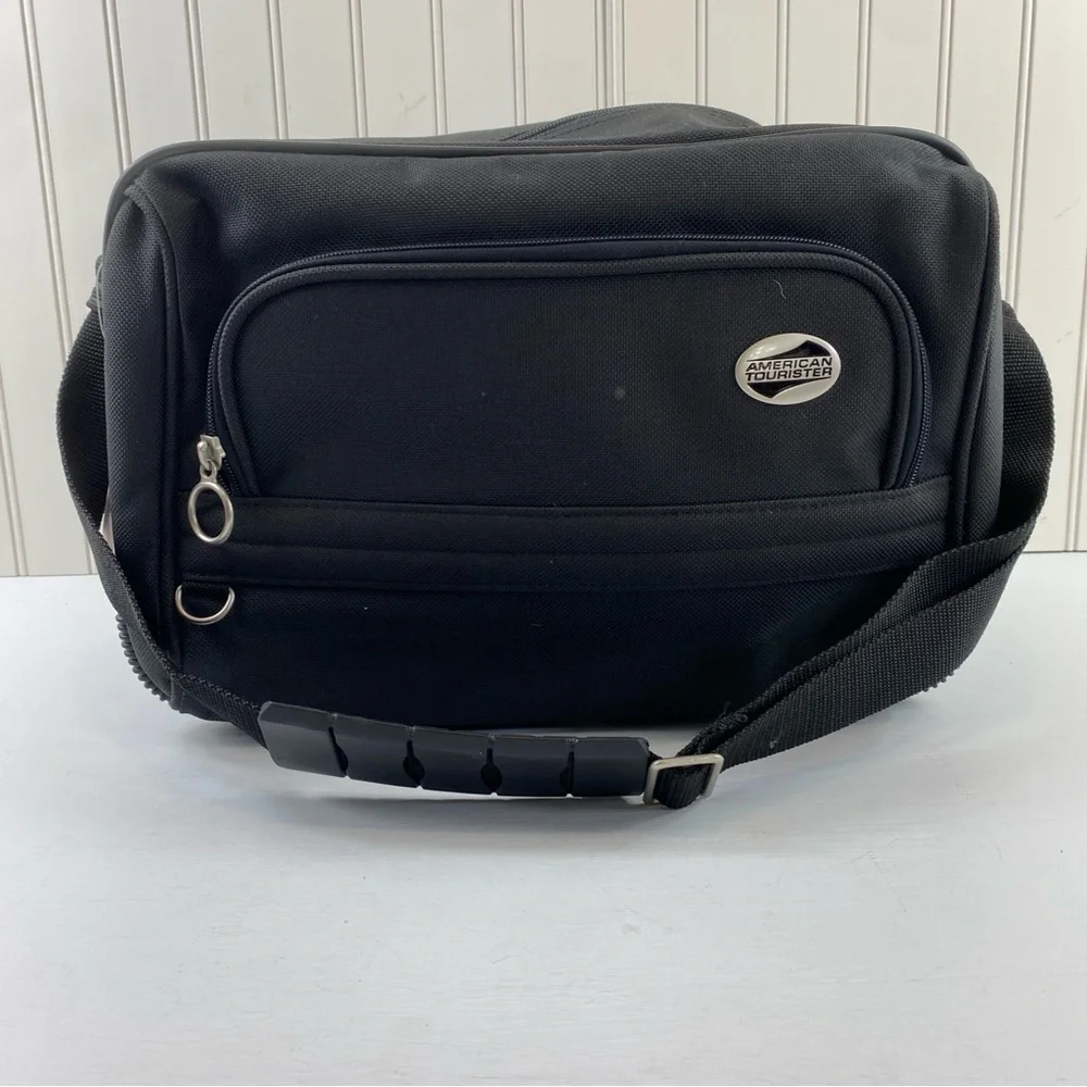 NWOT American Tourister Black Messenger Carryon‎ Bag